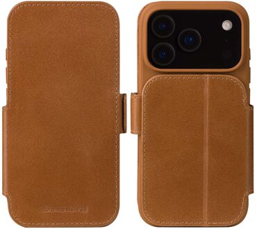 dbramante1928 Copenhagen Bookcase voor de Apple iPhone 17 Pro Max - Tan Bruin
