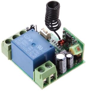 DC12V DC12V 10A 1CH Draadloze Afstandsbediening Schakelaar Zender met Ontvanger 35mm * 32mm * 17mm zender met batterij 433MHz