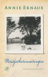 De Arbeiderspers Meisjesherinneringen - eBook Annie Ernaux (902951146X)