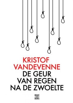 De geur van regen na de zwoelte