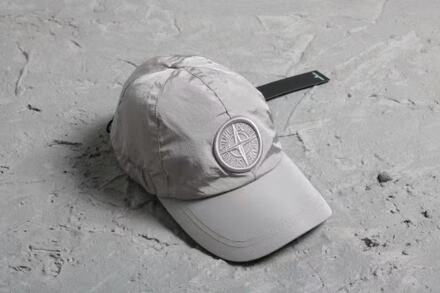 De Juiste Versie Van De Steen Eiland Metalen Nylon Piekte Hoed Bescherming Zon Hoeden Mannen En Vrouwen Koppels Van De dezelfde Stijl wit