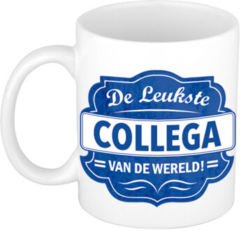 De leukste collega cadeau mok / beker wit met blauw embleem 300 ml - feest mokken