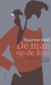De man op de foto -  Maarten Moll (ISBN: 9789021489698)