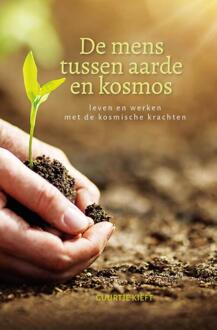 De mens tussen aarde en kosmos -  Guurtje Kieft (ISBN: 9789083466668)