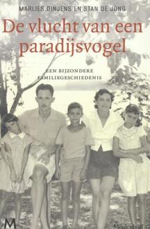 De vlucht van een paradijsvogel - Boek Marlies Dinjens (9029088699)