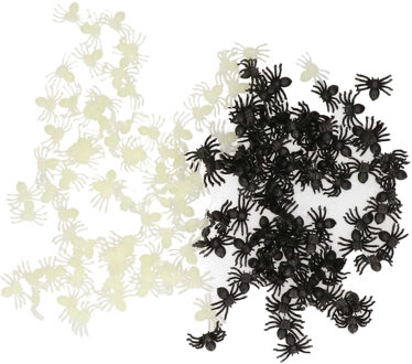 Decoratie spinnenweb/spinrag met glow in the dark spinnetjes - Halloween/horror versiering