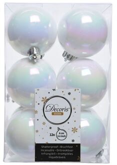 Decoris 12x Parelmoer witte kerstballen 6 cm kunststof glans - Kerstbal