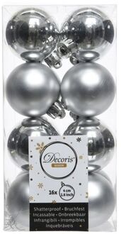 Decoris 16x Kunststof kerstballen glanzend/mat zilver 4 cm kerstboom versiering/decoratie - Kerstbal Zilverkleurig