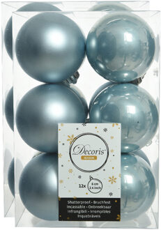 Decoris 24x stuks kunststof kerstballen lichtblauw 6 cm glans/mat