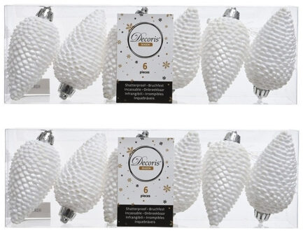 Decoris 24x Winter witte dennenappels kerstballen 8 cm kunststof glitter