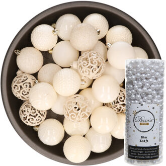 Decoris 37x stuks kunststof kerstballen 6 cm inclusief kralenslinger wol wit