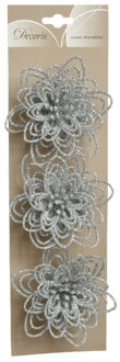 Decoris 3x stuks decoratie bloemen zilver glitter op clip 11 cm
