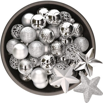 Decoris 43x stuks kunststof kerstballen en sterren ornamenten zilver - Kerstbal Zilverkleurig