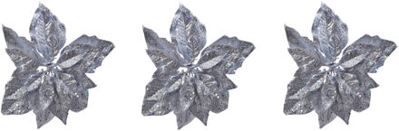 Decoris 6x stuks decoratie bloemen kerstster zilver glitter op clip 23 cm - Kunstbloemen Zilverkleurig