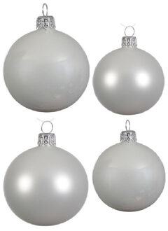 Decoris Glazen kerstballen pakket winter wit glans/mat 38x stuks 4 en 6 cm - Kerstbal