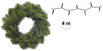 Decoris Groene kerstkrans/dennenkrans/deurkrans 50 cm inclusief helder witte verlichting - Kerstkransen