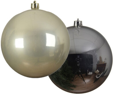 Decoris Grote decoratie kerstballen - 2x st - 20 cm - champagne en zilver - kunststof - Kerstbal Champagnekleurig