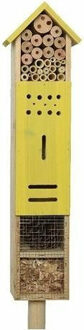 Decoris Insectenhotel huisje op paal/steker - geel - 118 cm