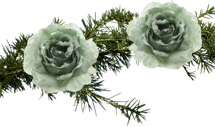 Decoris Kerst bloemen 2x stuks kunststof salie groen - op clip - 14 cm - Kersthangers