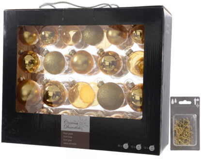 Decoris Kerstversiering glazen kerstballen mix pakket 5-6-7 cm champagne 42x stuks met haakjes - Kerstbal Champagnekleurig