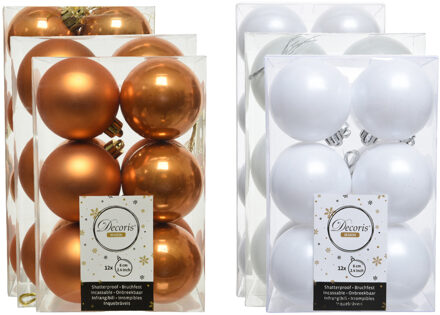 Decoris Kerstversiering kunststof kerstballen mix cognac bruin/winter wit 4-6-8 cm pakket van 68x stuks - Kerstbal Multikleur