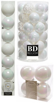 Decoris Kerstversiering kunststof kerstballen parelmoer wit 6-8-10 cm pakket van 59x stuks