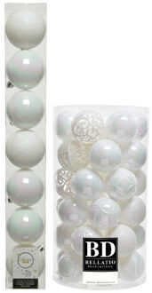 Decoris Kerstversiering kunststof kerstballen parelmoer wit 6-8 cm pakket van 51x stuks