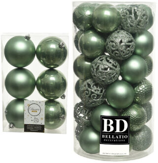 Decoris Kerstversiering kunststof kerstballen salie groen 6-8 cm pakket van 49x stuks - Kerstbal