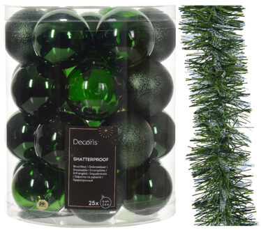 Decoris Kerstversiering set - donkergroen - kerstballen 6 cm en kerstslinger - kunststof