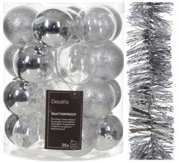 Decoris Kerstversiering set - zilver - kerstballen 6 cm en kerstslinger - kunststof