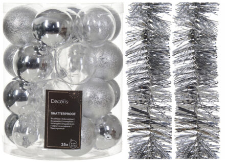 Decoris Kerstversiering set - zilver - kerstballen 6 cm en kerstslingers - kunststof