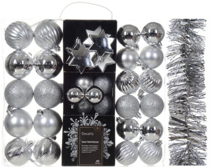 Decoris Kerstversiering set - zilver - kerstballen, ornamenten en folie slinger - kunststof