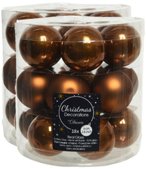 Decoris Kleine kerstballen - 54x st - kaneel bruin - D4 cm - glas - kerstversiering