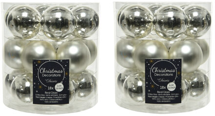 Decoris Kleine kerstballen - 54x st - zilver - D4 cm - glas - kerstversiering