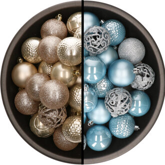 Decoris Kunststof kerstballen 74x stuks champagne en lichtblauw 6 cm - Kerstbal