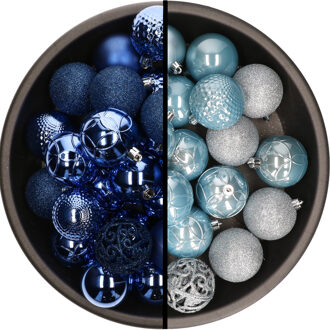 Decoris Kunststof kerstballen 74x stuks kobalt blauw en lichtblauw 6 cm - Kerstbal