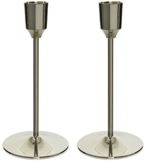 Decoris Set van 2x stuks luxe diner kaarsen staande kandelaar aluminium kleur zilver 15 cm - kaars kandelaars Zilverkleurig