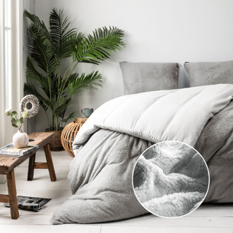 Dekbedovertrek Teddy - Tweepersoons (200x200 Cm) - Lichtgrijs Microvezel Teddy - Effen - Fresh And Co - Dekbed-Discounter.nl - 200 x 200/220 cm
