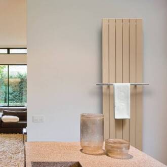 Designradiator Vasco Viola V1L1-EL 578x1800 mm 1500Watt Wit Glanzend Vasco