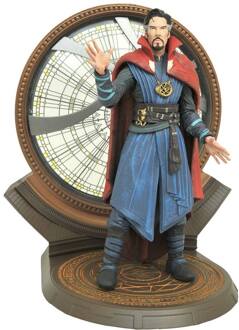 Diamond Select Toys Doctor Strange in the Multiverse of Madness Marvel Select Action Figure Dr. Strange 18 cm