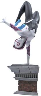 Diamond Select Toys Marvel Gallery PVC Figure - Handstand Spider-Gwen