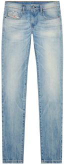Diesel Slim Fit Jeans met Schone Constructie en Essentiële Details Diesel , Blue , Heren - W33 L32,W36 L32,W33 L34,W30 L32,W32 L32,W31 L32,W30 L34,W32 L34,W34 L32,W36 L34