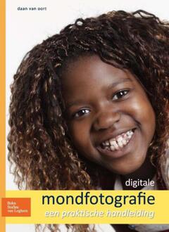 Digitale mondfotografie - Boek Daan van Oort (903136875X)