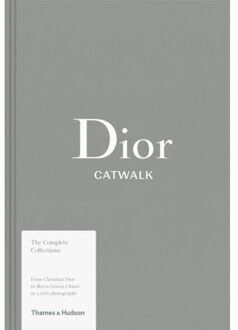 Dior: Catwalk - Boek Alexander Fury (050051934X)