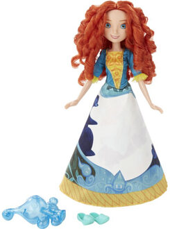 Disney Princess Merida met Magische jurk - Pop