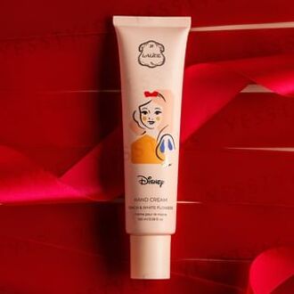 Disney Snow White Hand Cream Peach & White Flowers 30ml