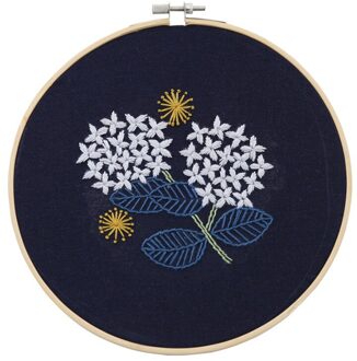 DIY Embroidery Set High-quality Cotton Linen Handmade Ribbon Flower Pattern Embroidery Set Frame Needlework Kit For Beginner 04