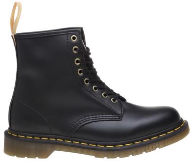 Dr. Martens Vegan 1460 14045001, Unisex, Zwart, Trekkinglaarzen maat: 41 EU