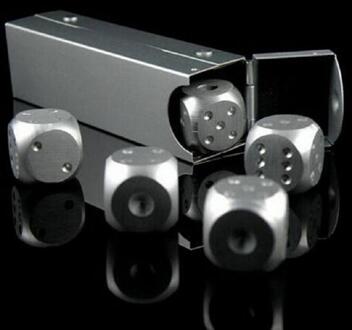 Draagbare Aluminium Dobbelstenen Dobbelstenen Vat Zilver Aluminium Dobbelstenen Dobbelstenen Doos Rvs Dice Vat 5 Packs