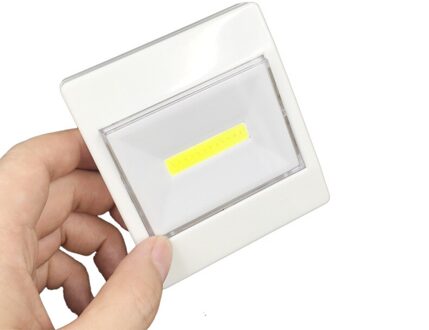 Draagbare LED Muur Nachtverlichting Touch Sensor Push/Schakelaar Batterij Aangedreven 3LED Draadloze Lamp Voor Pathway Stairway Closet Garage zoals de afbeelding A